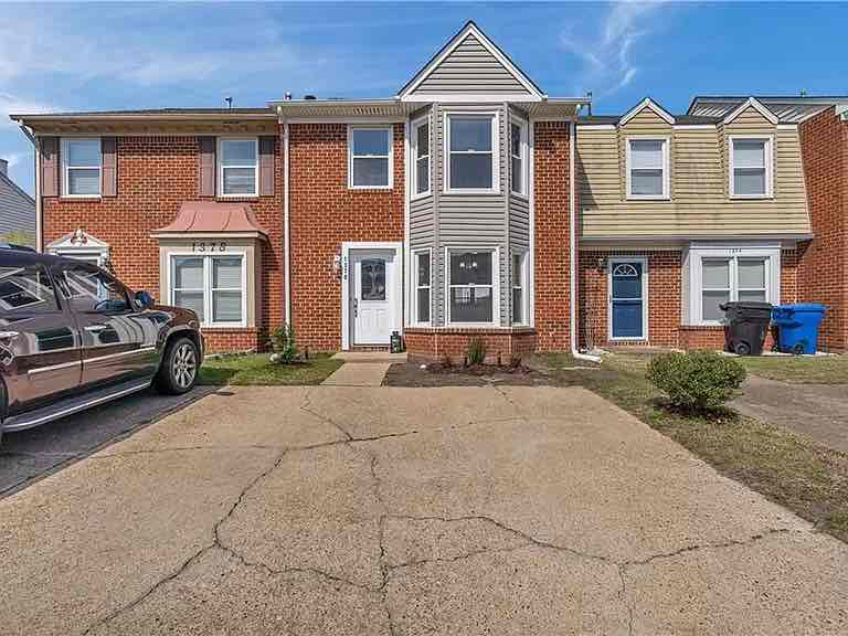 Photo - 1376 Battleford Dr