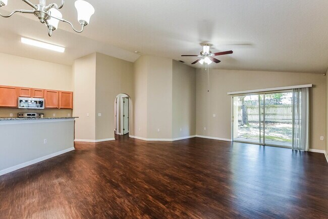Photo - 14862 Lady Victoria Blvd