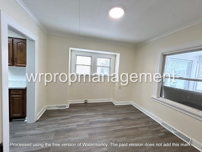 Photo - 3 Bed 1.5 Bath Home in West Toledo