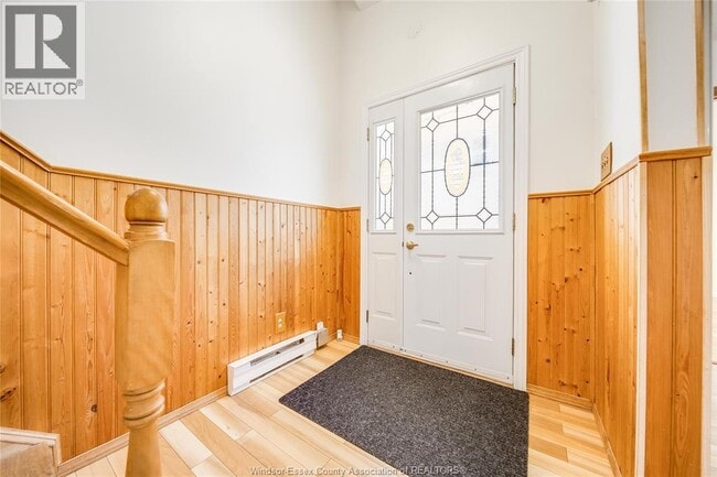 Photo - 1229 Arncliffe Pl