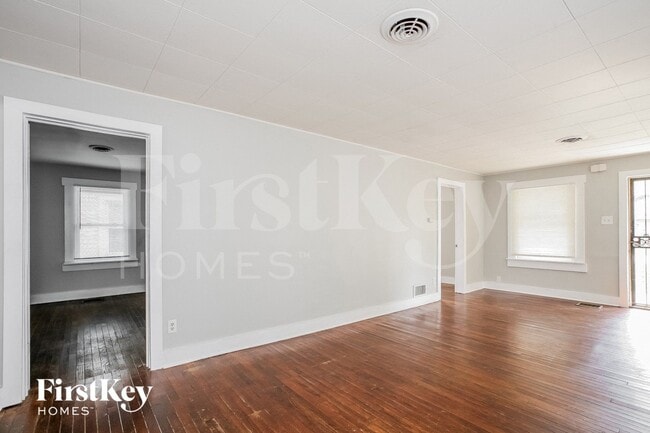 Photo - 1411 Lindley Ave