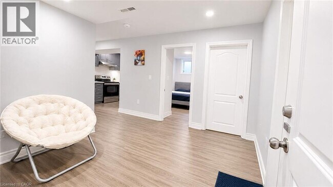 Photo - 154 Tartan Ave.
