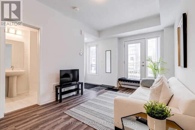 Photo - 15 William Jackson Wy