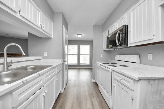 Photo - 13603 Ravensway Dr Unit A