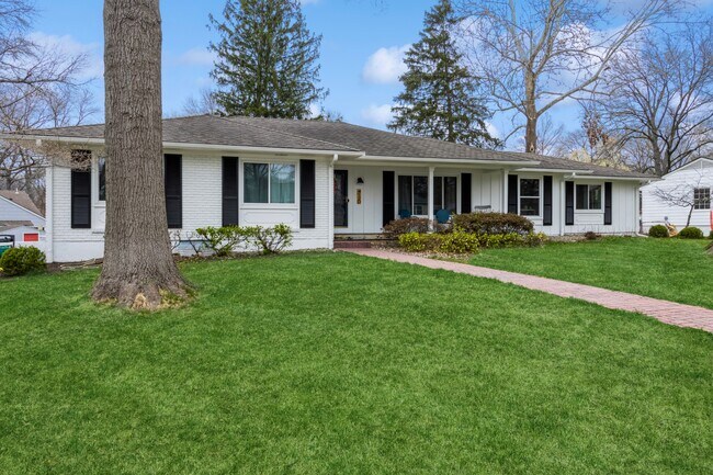 Photo - 4120 W 98th Terrace