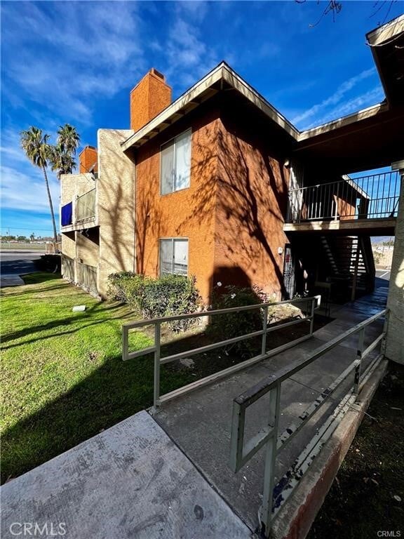 Photo - 1025 N Tippecanoe Ave Condo