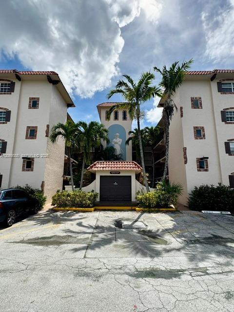 Photo - 610 Tennis Club Dr Unidad 407