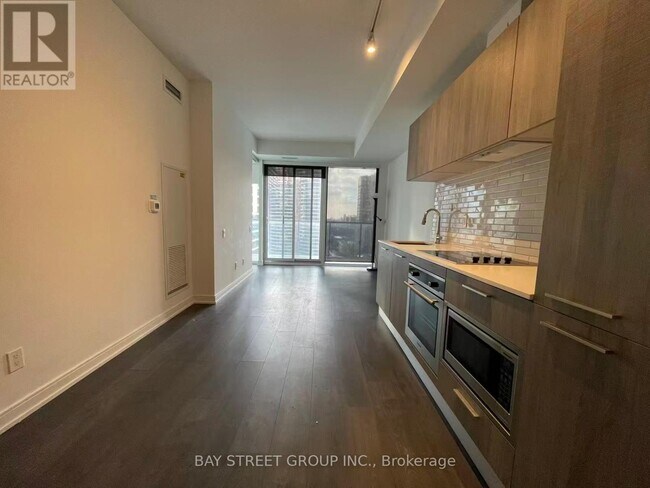 Photo - 3 Gloucester St Unité 1710