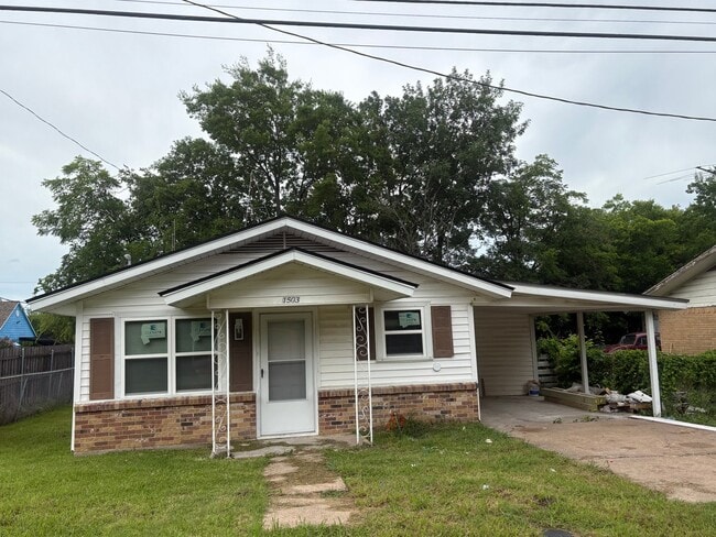Building Photo - 1503 S Jackson St