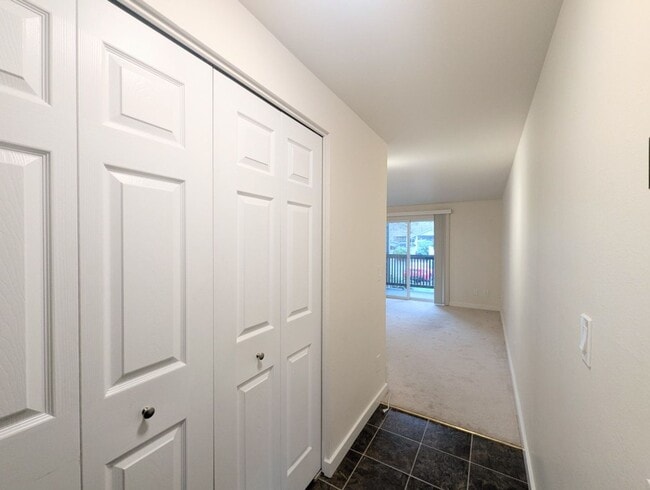 Photo - 1Bd/1Ba Kenmore Condo Unit A203