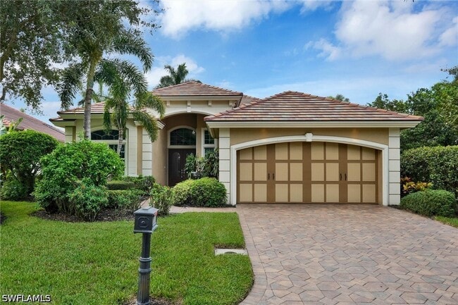 Building Photo - 14501 Carino Terrace