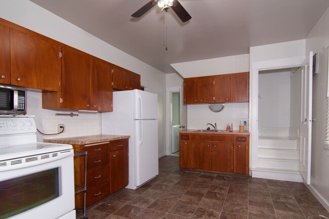 Photo - Cute  Craftsman home on locate on Spokane'...