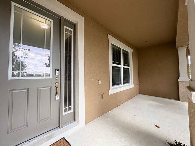 Photo - Gorgeous Lake View 3 BR 2.5 bath Luxury To...