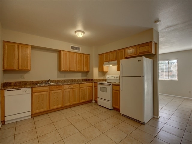 Photo - 8952 W Royal Palm Rd