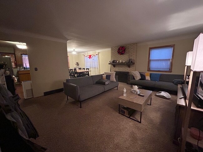 Building Photo - 1408 Winchell St Unit 2