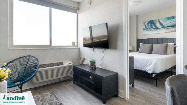 Photo - 305 Dr. M.L.K. Jr St S Unit 1039.1403631