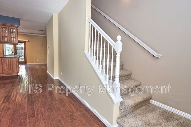 Photo - 3657 24th St