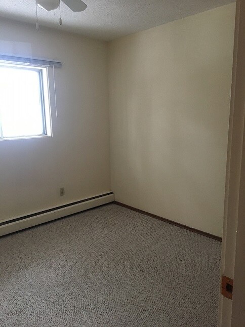 Photo - 0 Bed 0 Bath Unit in Red Deer, AB Unit 302