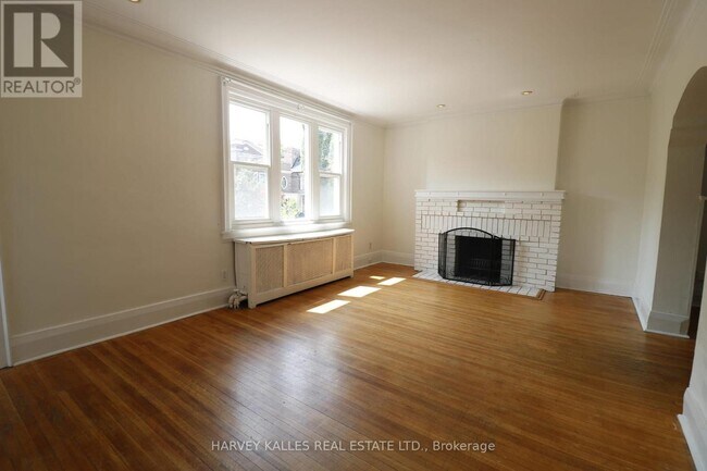 Photo - 6 Poplar Plains Crescent Unit Main