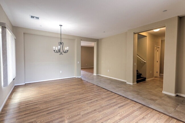 Rancho Sahuarita 5-Bed with 3.5 Baths 3187 Sq Ft