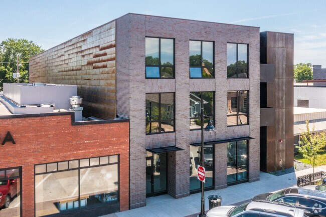 329 5th St