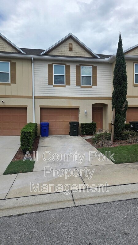 Building Photo - 3867 Hampstead Ln