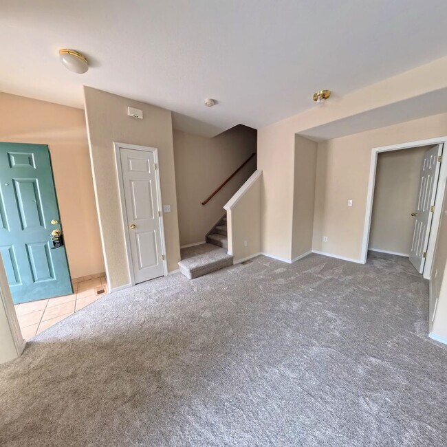 Photo - 3 bedroom 1.5 bath close to Fort Carson