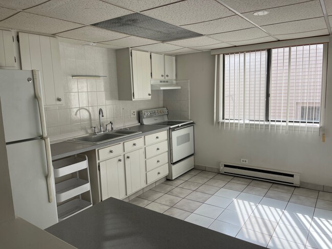 Photo - 1030 Dunlop Ave Unidad 1