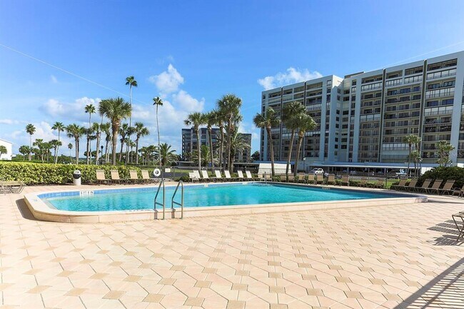 1460 Gulf Blvd Unidad 412