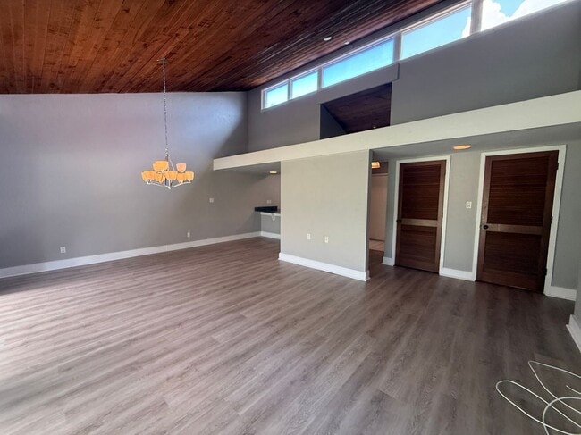 Photo - 5006 Sherwood Ln