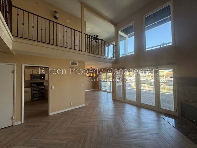 4551 Costa De Oro