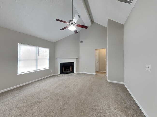 Photo - 488 Old Tree Dr