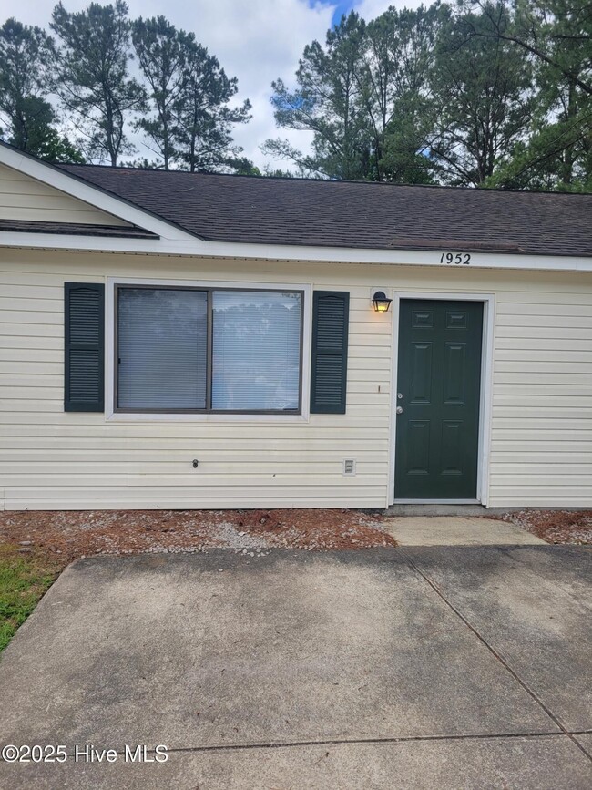 Photo - 1952 Countrywood Blvd House