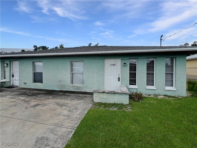 Building Photo - 17586 Cypress Point Rd Rental