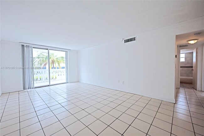 Photo - 4142 N Jefferson Ave Unit 2C