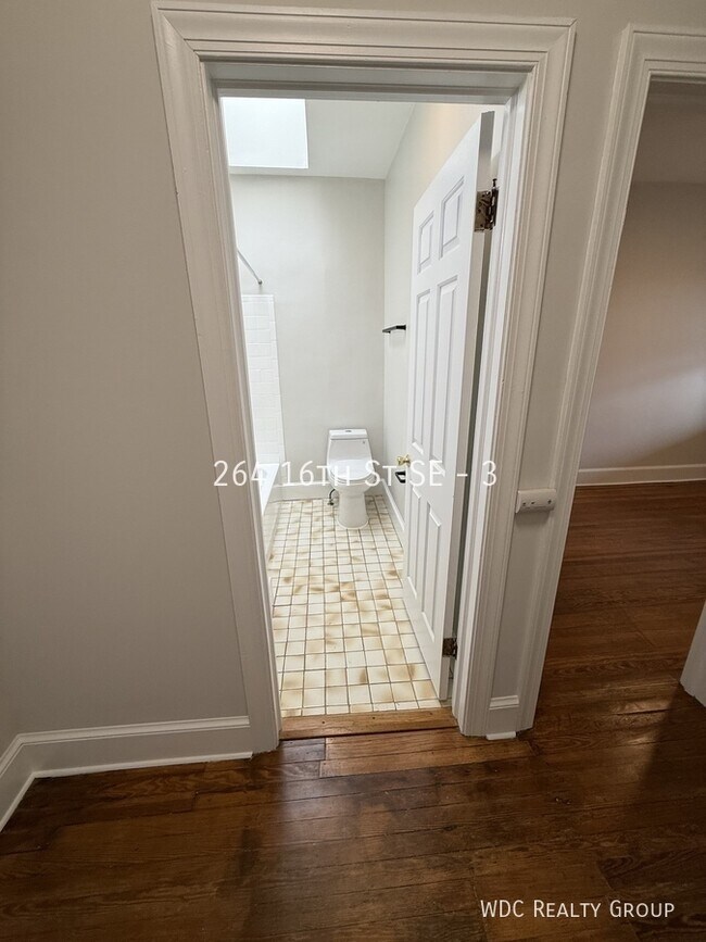 Photo - 264 16th St SE Unit 3