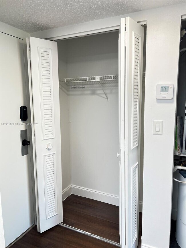 Photo - 14301 N Kendall Dr Unit 411B