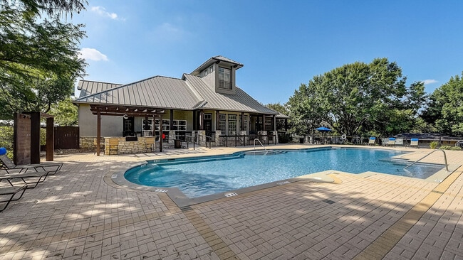 Building Photo - Springs at Live Oak