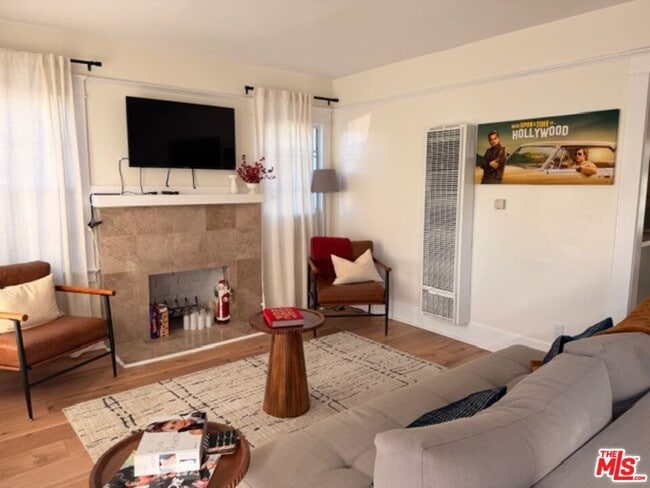 Building Photo - 510 N St Andrews Pl