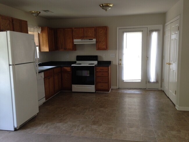 Photo - 243-2 Lexington Avenue Unit 2