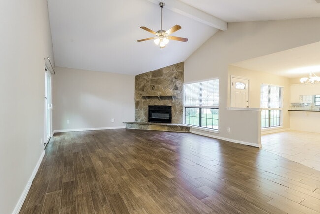 Photo - 11631 Alcott Dr