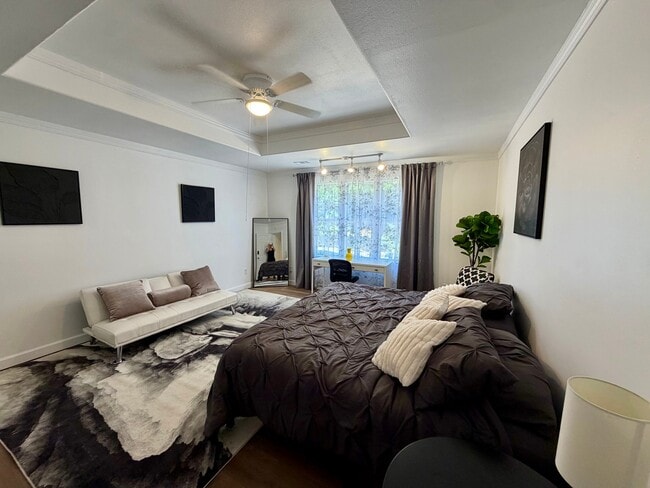206 Suttle Dr