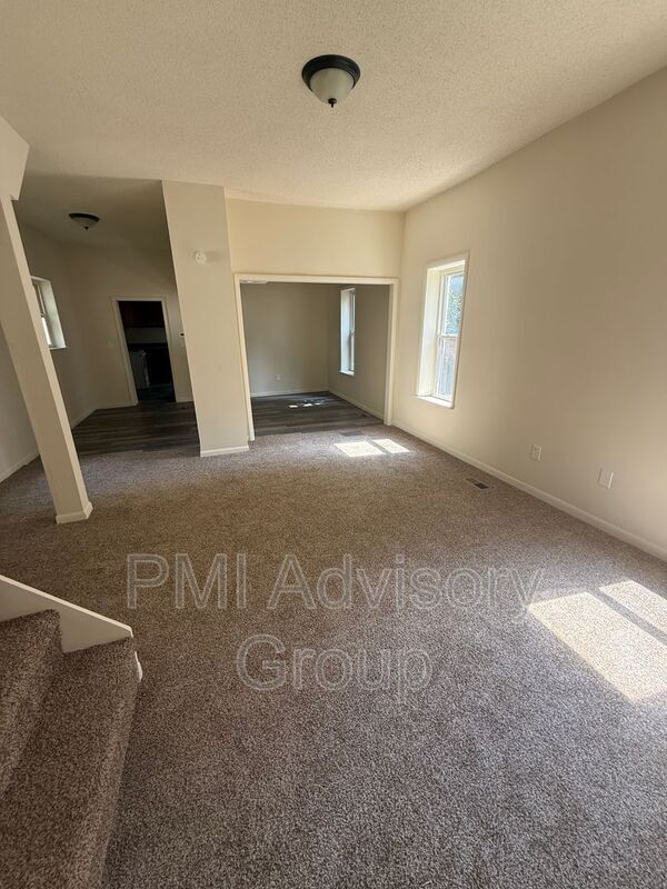 Photo - 420 SW Clay St