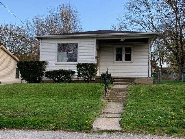 Photo - 805 Dingman St