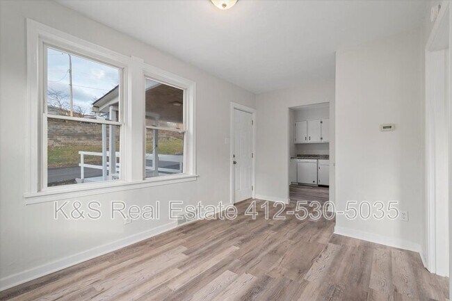 Photo - 1221 Prospect Ave