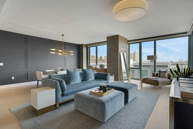 Photo - 9 Ave at Port Imperial Unit # PH03