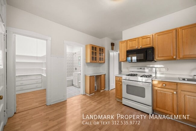 3030 N Normandy Ave