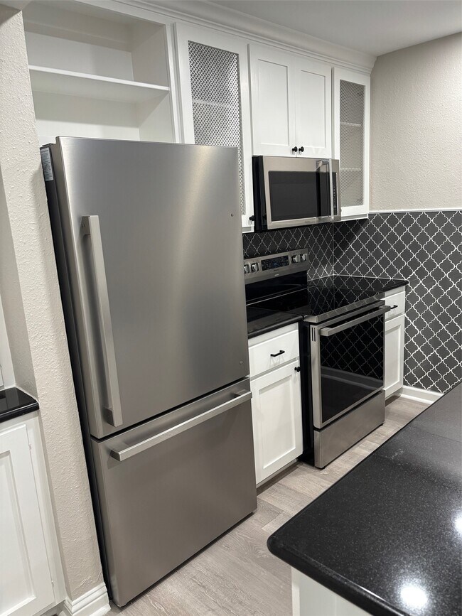 Photo - 9029 Gaylord Dr Unidad 126