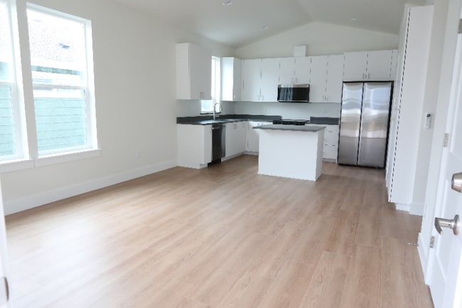 Photo - 12927 SE Ridgecrest Rd