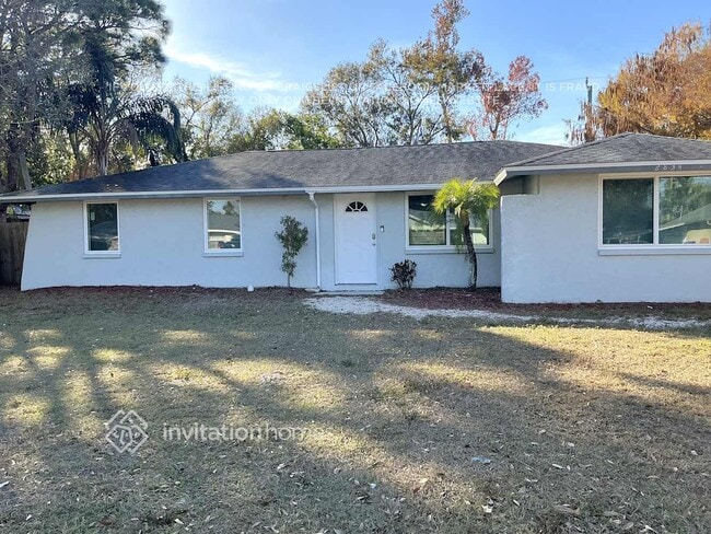 Building Photo - 2834 Linwood Dr